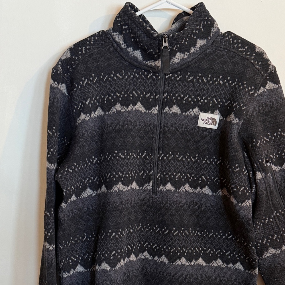 The North Face Men's Black & Gray Zip-Up Patterned Sweater
